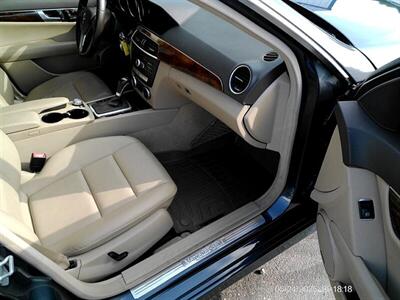 2013 Mercedes-Benz C 300 Luxury 4MATIC   - Photo 35 - Greensburg, IN 47240-9353