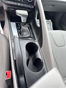 2023 Hyundai ELANTRA SEL - Photo 26 - Greensburg, IN 47240-9353