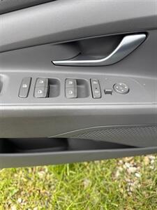 2023 Hyundai ELANTRA SEL - Photo 15 - Greensburg, IN 47240-9353