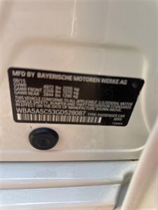 2016 BMW 5 Series 528i - Photo 27 - Greensburg, IN 47240-9353
