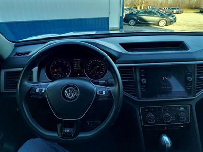 2019 Volkswagen Atlas V6 SE R-Line 4Motion   - Photo 14 - Greensburg, IN 47240-9353