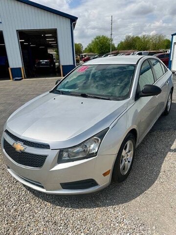 2013 Chevrolet Cruze 1LT Auto   - Photo 1 - Greensburg, IN 47240-9353