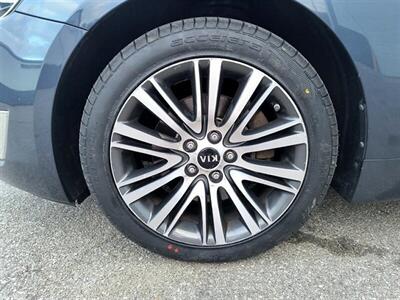 2014 Kia Cadenza Premium   - Photo 36 - Greensburg, IN 47240-9353