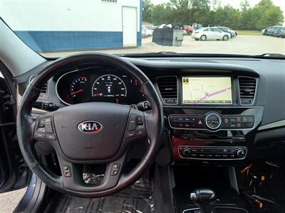 2014 Kia Cadenza Premium   - Photo 14 - Greensburg, IN 47240-9353