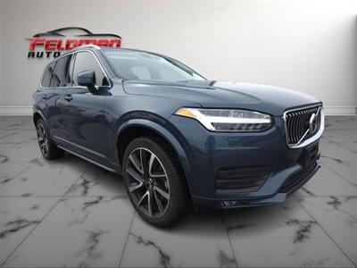 2022 Volvo XC90 T6 Momentum 7-Passenger   - Photo 9 - Greensburg, IN 47240-9353