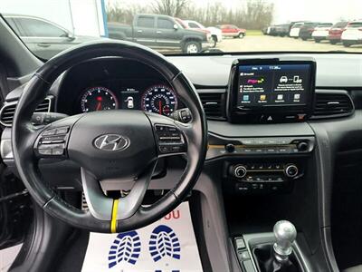 2019 Hyundai VELOSTER Turbo R-Spec   - Photo 15 - Greensburg, IN 47240-9353