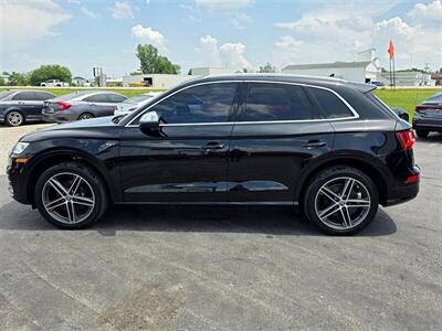 2018 Audi SQ5 3.0T quattro Prestige   - Photo 2 - Greensburg, IN 47240-9353