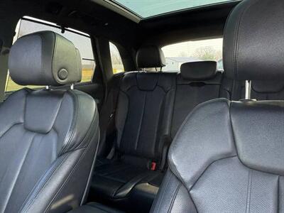 2018 Audi SQ5 3.0T Prestige quattro - Photo 11 - Greensburg, IN 47240-9353