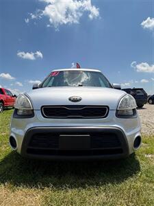 2013 Kia Soul Plus - Photo 17 - Greensburg, IN 47240-9353
