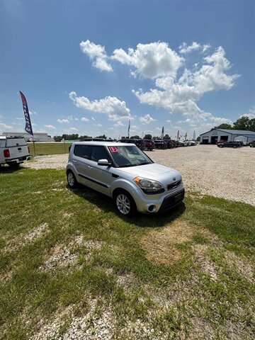 2013 Kia Soul Plus - Photo 15 - Greensburg, IN 47240-9353