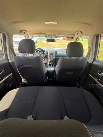 2013 Kia Soul Plus - Photo 36 - Greensburg, IN 47240-9353