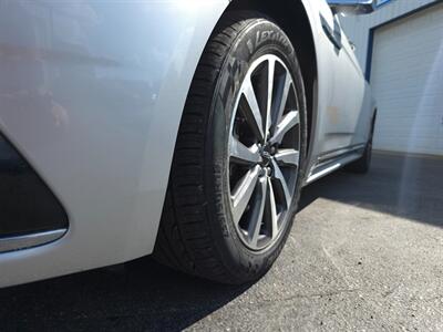 2017 Lincoln Continental Premiere   - Photo 18 - Greensburg, IN 47240-9353