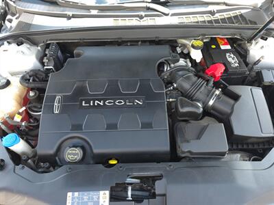 2017 Lincoln Continental Premiere   - Photo 35 - Greensburg, IN 47240-9353