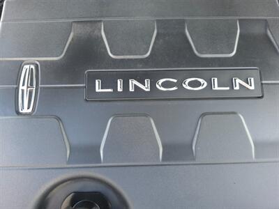 2017 Lincoln Continental Premiere   - Photo 16 - Greensburg, IN 47240-9353