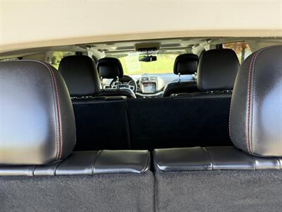 2017 Dodge Journey GT   - Photo 15 - Greensburg, IN 47240-9353