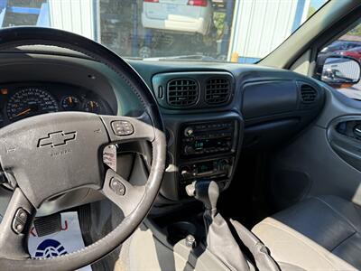 2004 Chevrolet TrailBlazer EXT LT   - Photo 26 - Greensburg, IN 47240-9353