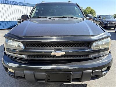 2004 Chevrolet TrailBlazer EXT LT - Photo 6 - Greensburg, IN 47240-9353