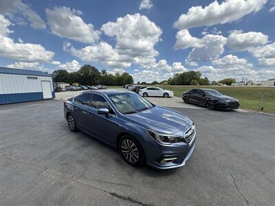2018 Subaru Legacy 2.5i Premium   - Photo 14 - Greensburg, IN 47240-9353