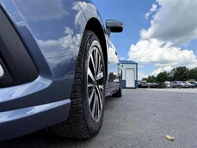 2018 Subaru Legacy 2.5i Premium   - Photo 11 - Greensburg, IN 47240-9353