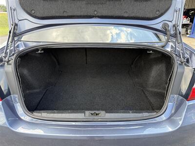 2018 Subaru Legacy 2.5i Premium   - Photo 40 - Greensburg, IN 47240-9353