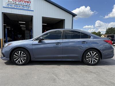 2018 Subaru Legacy 2.5i Premium   - Photo 4 - Greensburg, IN 47240-9353