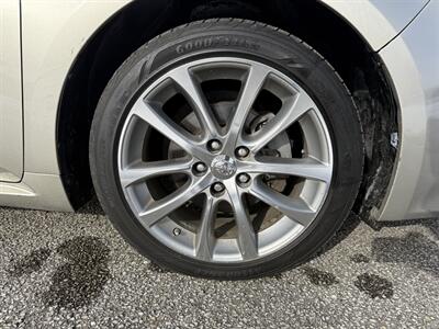 2014 Toyota Avalon XLE - Photo 16 - Greensburg, IN 47240-9353