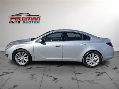 2016 Buick Regal Premium II   - Photo 2 - Greensburg, IN 47240-9353