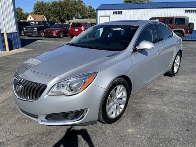 2016 Buick Regal Premium II   - Photo 1 - Greensburg, IN 47240-9353