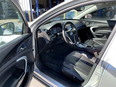 2016 Buick Regal Premium II   - Photo 12 - Greensburg, IN 47240-9353