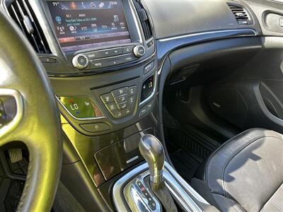 2016 Buick Regal Premium II   - Photo 17 - Greensburg, IN 47240-9353