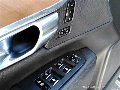 2021 Volvo S90 T6 Momentum   - Photo 16 - Greensburg, IN 47240-9353