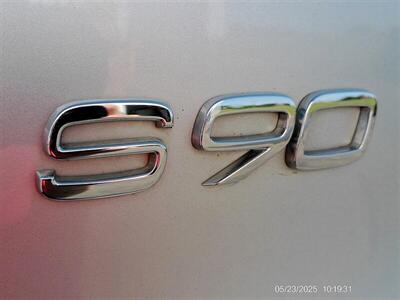 2021 Volvo S90 T6 Momentum   - Photo 50 - Greensburg, IN 47240-9353