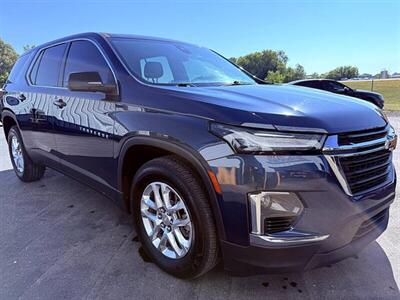 2022 Chevrolet Traverse LS - Photo 8 - Greensburg, IN 47240-9353
