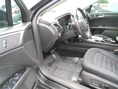 2013 Ford Fusion SE   - Photo 15 - Greensburg, IN 47240-9353
