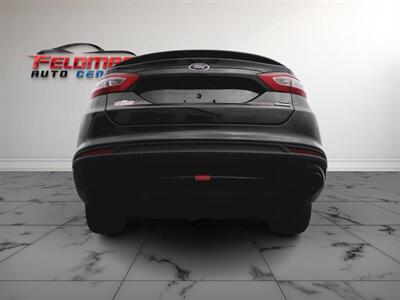 2013 Ford Fusion SE   - Photo 6 - Greensburg, IN 47240-9353