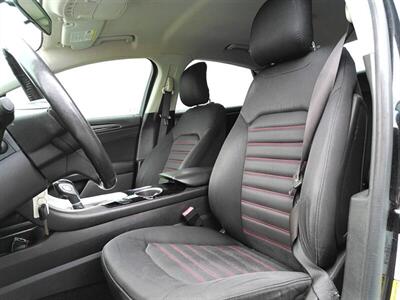 2013 Ford Fusion SE   - Photo 18 - Greensburg, IN 47240-9353