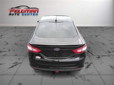 2013 Ford Fusion SE   - Photo 5 - Greensburg, IN 47240-9353