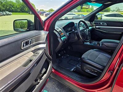 2017 Ford Explorer XLT   - Photo 48 - Greensburg, IN 47240-9353