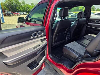 2017 Ford Explorer XLT   - Photo 19 - Greensburg, IN 47240-9353