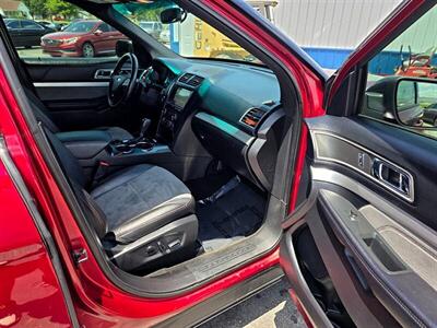 2017 Ford Explorer XLT   - Photo 26 - Greensburg, IN 47240-9353