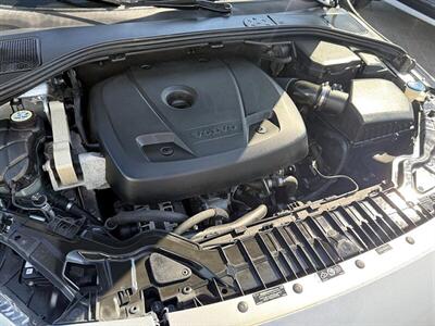 2016 Volvo S60 T5 Drive-E Inscription Pl   - Photo 21 - Greensburg, IN 47240-9353