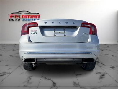 2016 Volvo S60 T5 Drive-E Inscription Pl   - Photo 9 - Greensburg, IN 47240-9353