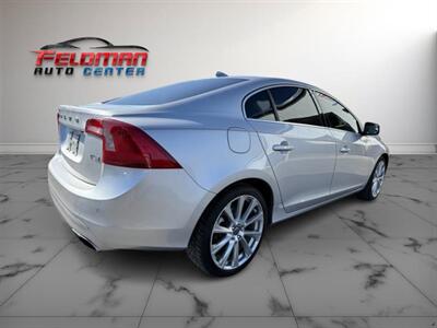 2016 Volvo S60 T5 Drive-E Inscription Pl   - Photo 4 - Greensburg, IN 47240-9353