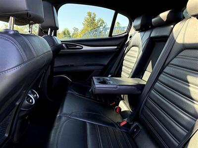 2018 Alfa Romeo Stelvio Ti Sport  Q4 - Photo 23 - Greensburg, IN 47240-9353