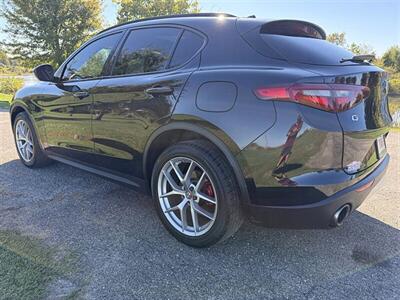 2018 Alfa Romeo Stelvio Ti Sport  Q4 - Photo 3 - Greensburg, IN 47240-9353
