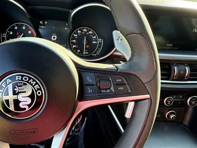 2018 Alfa Romeo Stelvio Ti Sport  Q4 - Photo 20 - Greensburg, IN 47240-9353