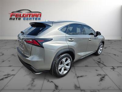 2017 Lexus NX 200t   - Photo 41 - Greensburg, IN 47240-9353