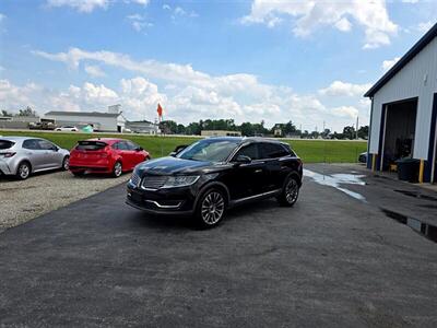 2017 Lincoln MKX Reserve   - Photo 17 - Greensburg, IN 47240-9353