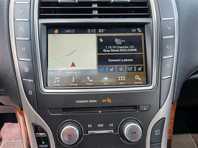 2017 Lincoln MKX Reserve   - Photo 23 - Greensburg, IN 47240-9353