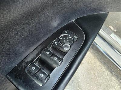 2017 Lincoln MKX Reserve   - Photo 18 - Greensburg, IN 47240-9353